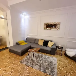 Sissi Royal - Inner 4 Bedroom Apartment Vienna
