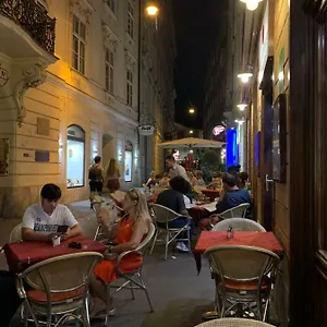 Kh Stephansplatz , Viena Austria